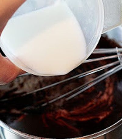 Cách làm kem chocolate cực ngon cực kute-hình số-4