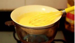 Cách làm kem Semifreddo dâu tây mát lạnh tại nhà-hình số-3