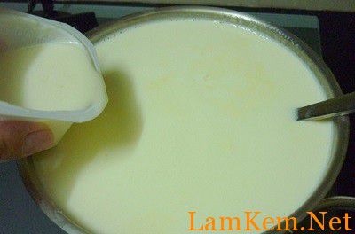 Cách làm sữa chua dẻo tại nhà bằng sữa ông thọ-hình số-3